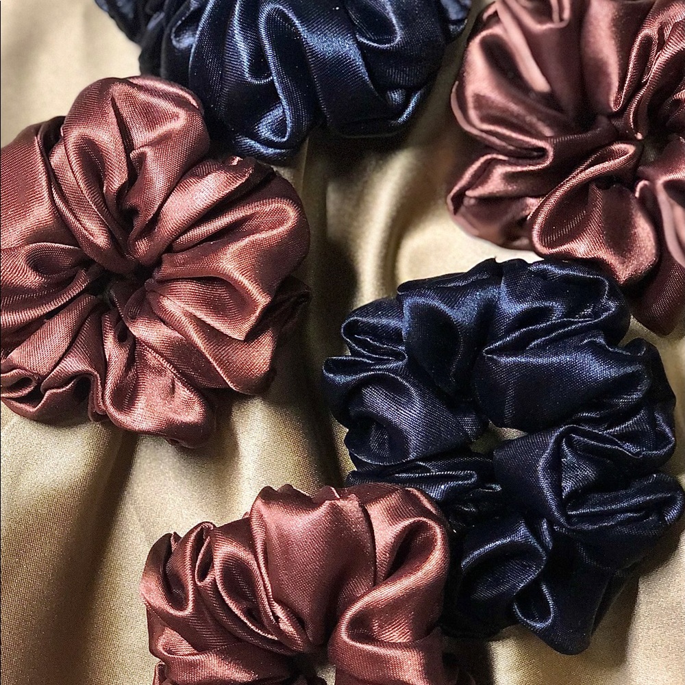 Set of 2 Scrunchies